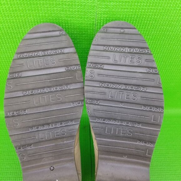 ✅Nunn Bush Dual Comfort Memory Foam 84585 Tan Suede Chukka Boot Men's 9M Shoes - Picture 15 of 16